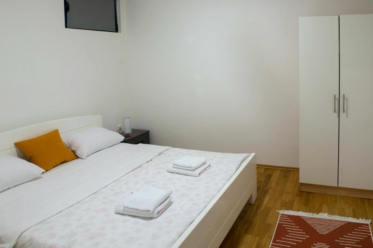 Apartmani Pijemont Вишеград Экстерьер фото